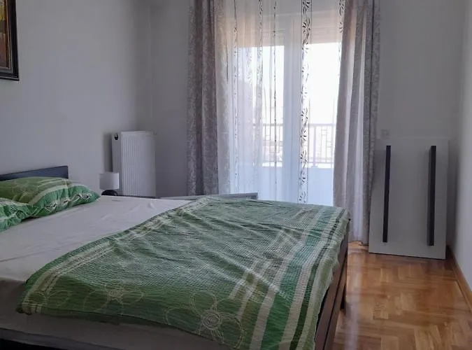 Wood Apartament Arandelovac